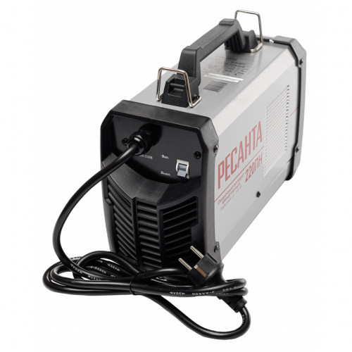 Сварочный аппарат инверторный САИ 220ПН Ресанта Сварочный аппарат инверторный САИ 220ПН Ресанта