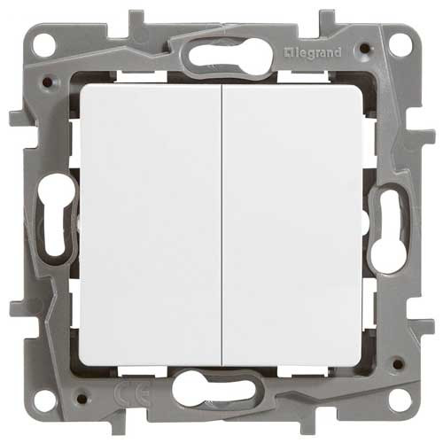 Выключатель двухклавишный СП Legrand Etika белый