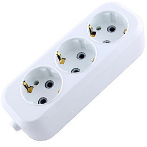 Розетка для удлинителя 3 гнезда с заземлением MAKEL