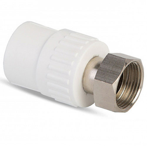 Муфта с накидной гайкой 20-1/2 (полипропилен)