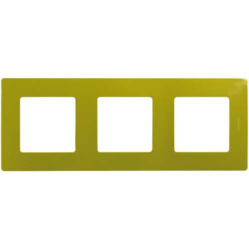 Рамка тройная Legrand Etika зеленый
