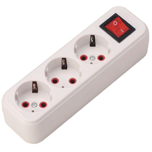 Розетка для удлинителя 3 гнезда с выключателем и заземлением